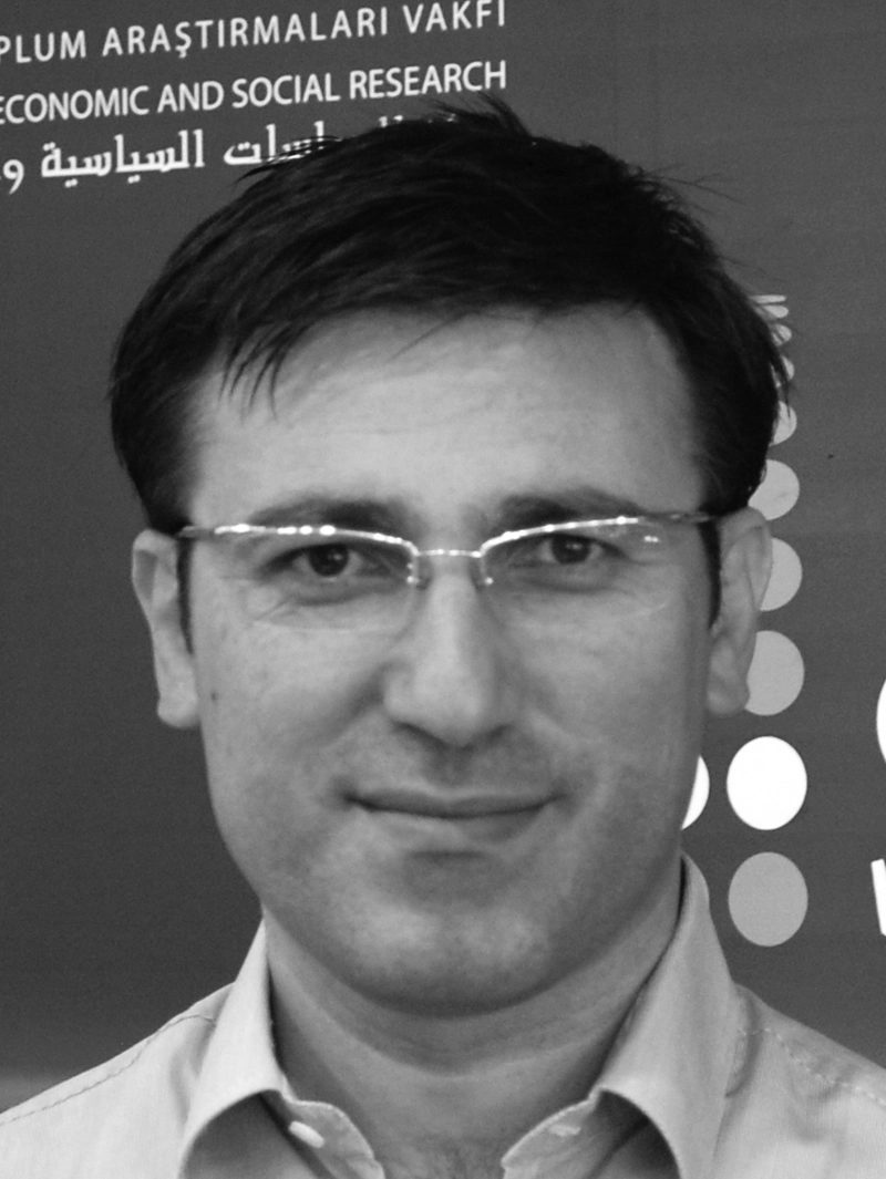 TALİP KÜÇÜKCAN - PHOTO
