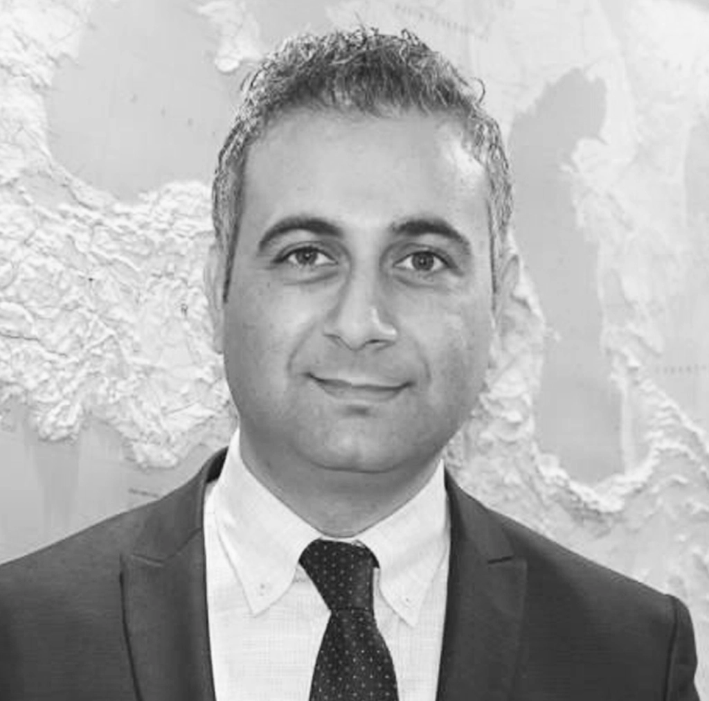 ALİ SEMİN - PHOTO