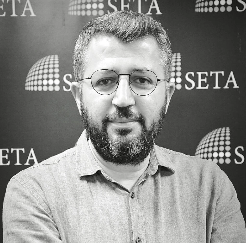 YUSUF ALPAYDIN - PHOTO