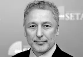Kadir Üstün
