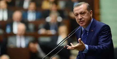Being the Opposition While in Power