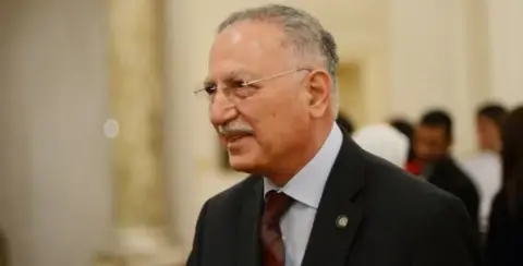 Is Ihsanoglu the Right Candidate for Turkey?