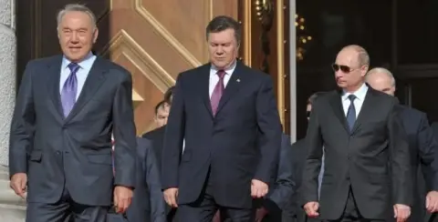 Toward the End of Geopolitical Pluralism in Central Asia?