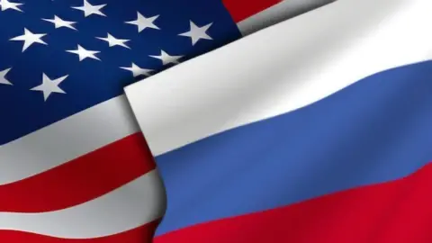 Moscow or Washington: Which is now closer to Ankara?
