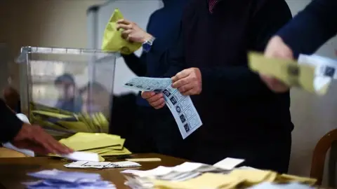 June 23 Istanbul vote to erase doubts over electoral process