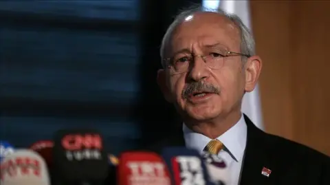CHP bogged down in FETÖ mud