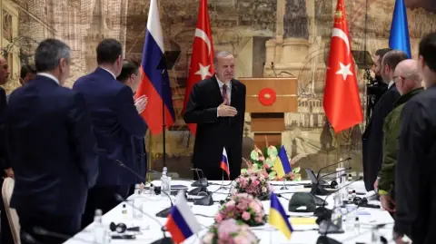 The West must support Turkiye’s Ukraine diplomacy