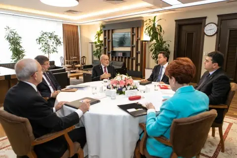 'Table for six' in Türkiye fails to serve