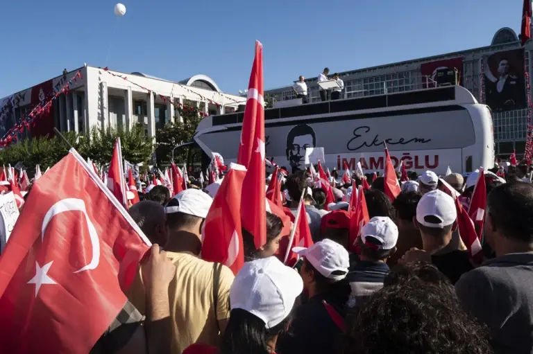 Compulsion of Turkish opposition to nominate multiple candidates