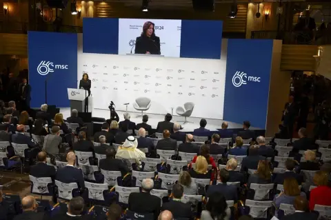 How to exit the ’lose-lose cycle’ in global security?