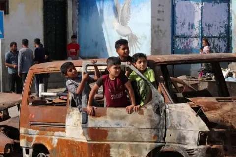 Middle powers should join the global intifada
