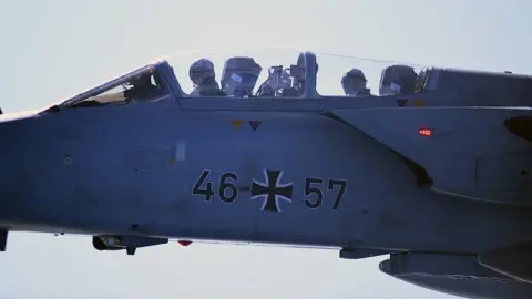 Türkiye’s F-16 procurement and need for fighter jets