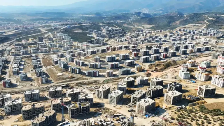 Minister Kurum shares updates on Türkiye’s green initiatives, urban projects