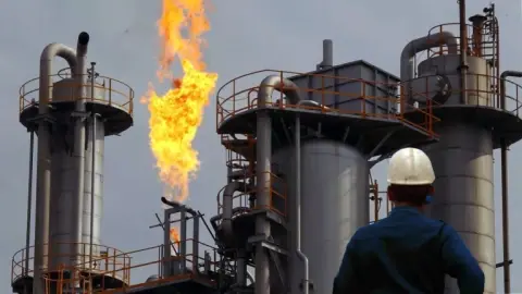 First Türkiye-Azerbaijan-Turkmenistan Summit and the Importance of Turkmen Gas