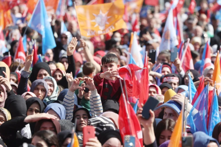 While World Embraces Populism, Türkiye Stands Firm