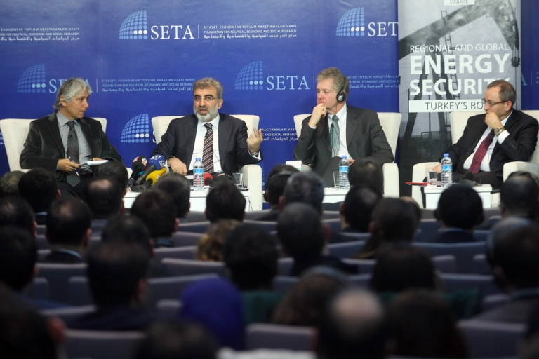 Bölgesel ve Küresel Enerji Güvenliği: Türkiye