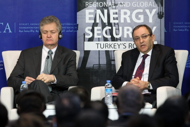 Bölgesel ve Küresel Enerji Güvenliği: Türkiye