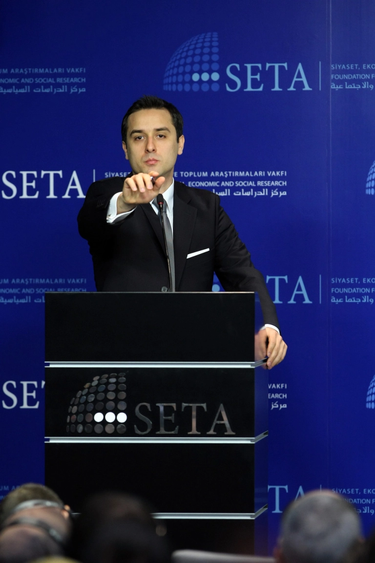 Devrimin Üçüncü Yılında Suriye