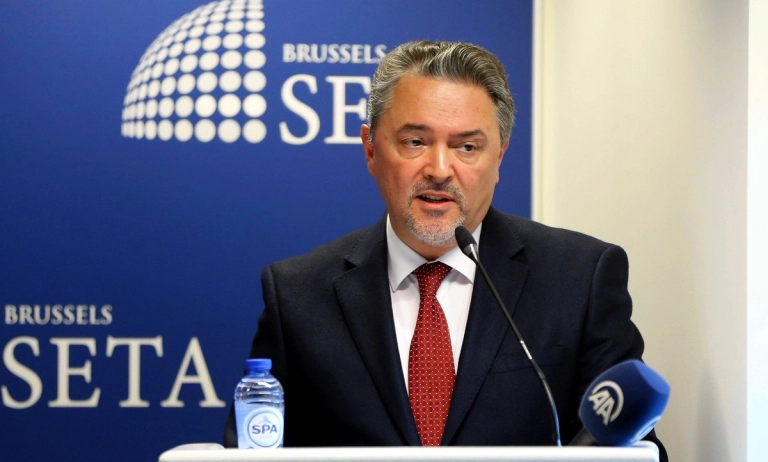 ürkiye'nin NATO Daimi Temsilcisi Basat Öztürk