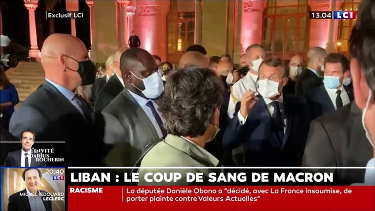 2 Eylül 2020 | Fransa Cumhurbaşkanı Emmanuel Macron, dün Lübnan'ın başkenti Beyrut'a gerçekleştirdiği ziyaret sırasında Hizbullah'ın meclisteki grubunun lideri Muhammed Raad ile yaptığı görüşmeye ilişkin haber yazan Le Figaro gazetesi muhabirini azarladı.  Le Figaro gazetesi muhabiri Georges Malbrunot, Macron'un pazartesi ve salı günkü Beyrut ziyareti sırasında Raad ile yaptığı görüşmeye ilişkin haber yaptı ve bir kaynağa dayanarak görüşmenin içeriğine ilişkin bilgiler paylaştı.  Haberde, Macron'un Raad'a, 