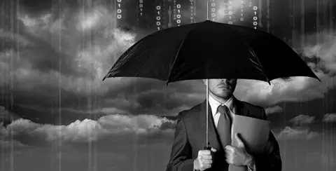 Analiz: Denetim ve Özgürlük İkileminde İnternet Erişimi