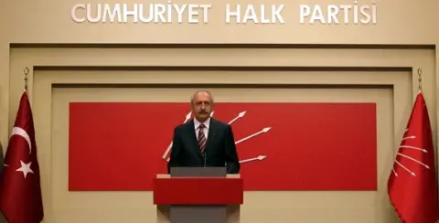 Analiz: Siyaset Arayışından Arayış Siyasetine CHP