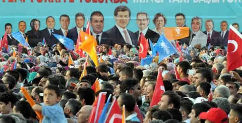 Anket Manipülasyonları ve AK Parti Seçmeni