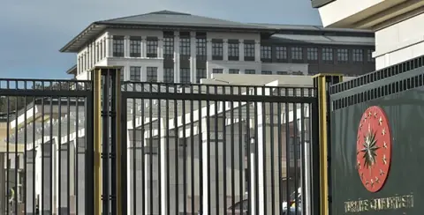 Başkanlık Sistemine Geçilmeden Türkiye “Merkez Ülke” Olamaz