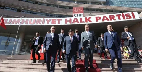 CHP AK Parti’yi Aşağı Çekebilir