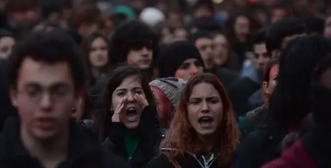 Dramatik Siyasal Olay Arayışı