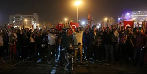 Hadi Başka Kapıya!