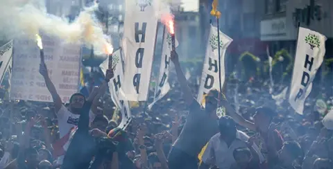 HDP’nin İmkan ve Açmazları