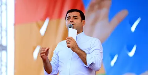 HDP’yi Merkeze Taşımak
