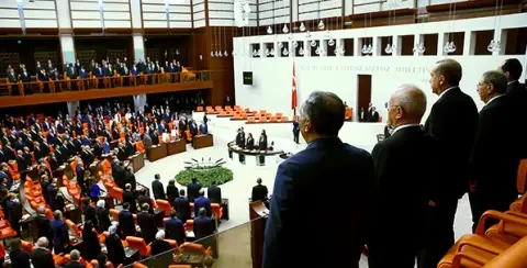 Kahveyi Kavurduk, İçmeden Savurduk?