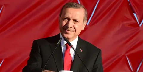 Muhalefetin Mızıkçılığı, Erdoğan’ın Tarafsızlığı