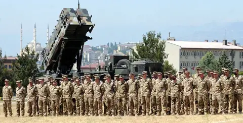 Patriotlar Neden Geldiler, Neden Gidiyorlar?