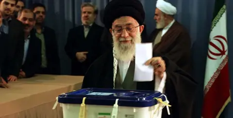 Rehber Vesayetinin Gölgesinde İran Seçimleri