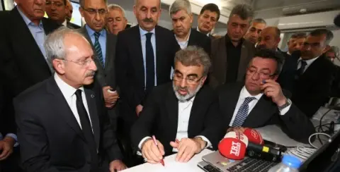 Siyasetin Soma Sınavı