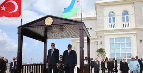 Sürgün Afrika’dan Başkentler Başkentine