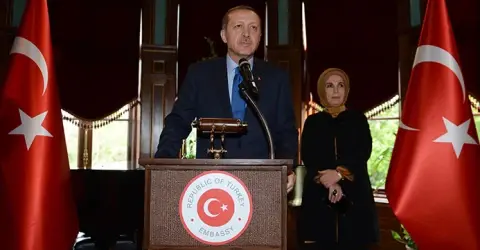 Türk Dış Politikası Herkesi Memnun Edebilir mi?