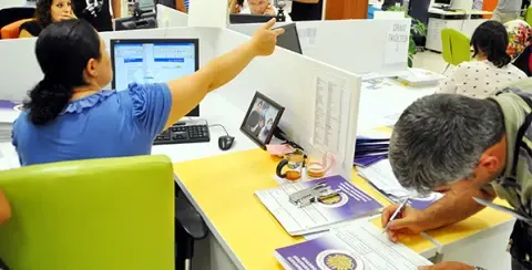 Üniversitelerde Bürokrasi Hem de E-Devlet Çağında