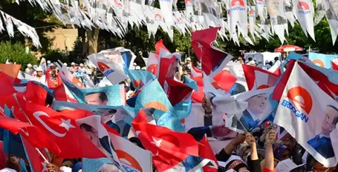 Yeni Türkiye’nin Yeni Aidiyet Formu