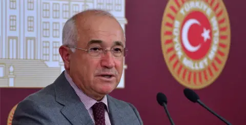 Yine Yeni Anayasa Süreci