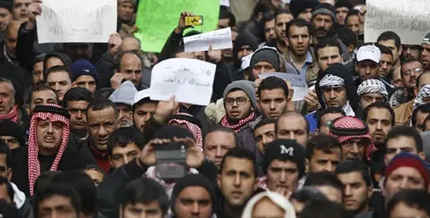 Yüzbinlerin Yürüyüşü Neyi Değiştirir?
