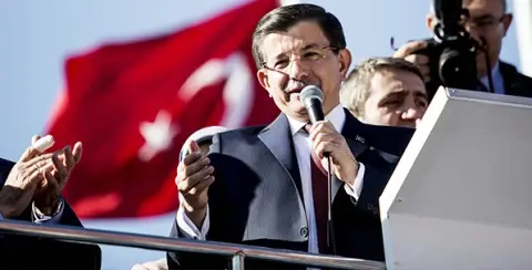 AK Parti’ye Düşen Özel Sorumluluk