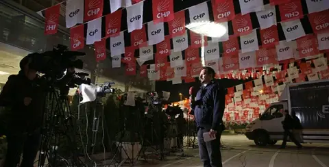 Blok Siyasetinden Senaryo Siyasetine