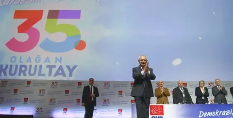 Muhalefetin İktidar Mücadelesi Kurultaylarla Sınırlı