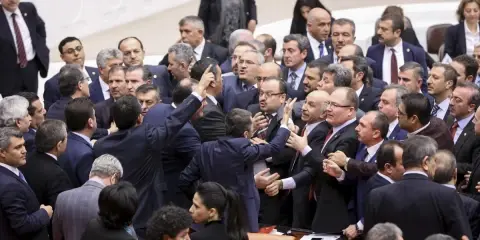Uzlaşının Sonu, Başkanlık Sisteminin Gerekliliği