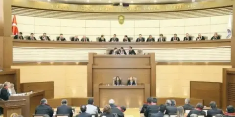 Onlar, Hakikate İhanet Edenler...