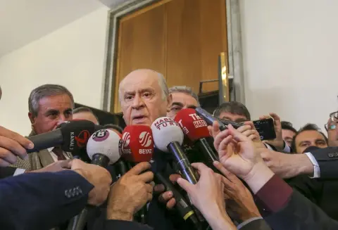 MHP’yi Neler Bekliyor?
